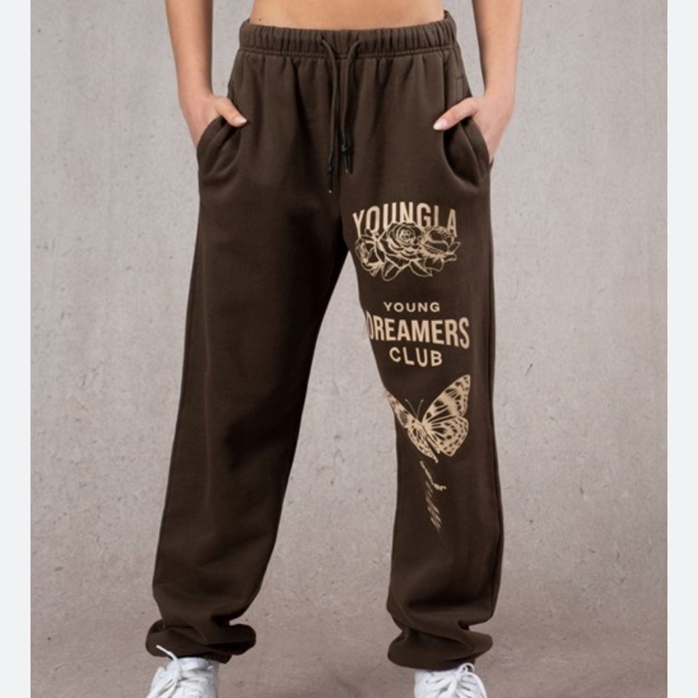 youngla for her dreamer joggers brown